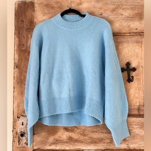 NWT Ann Taylor Crew Neck Cozy Sweater Size M